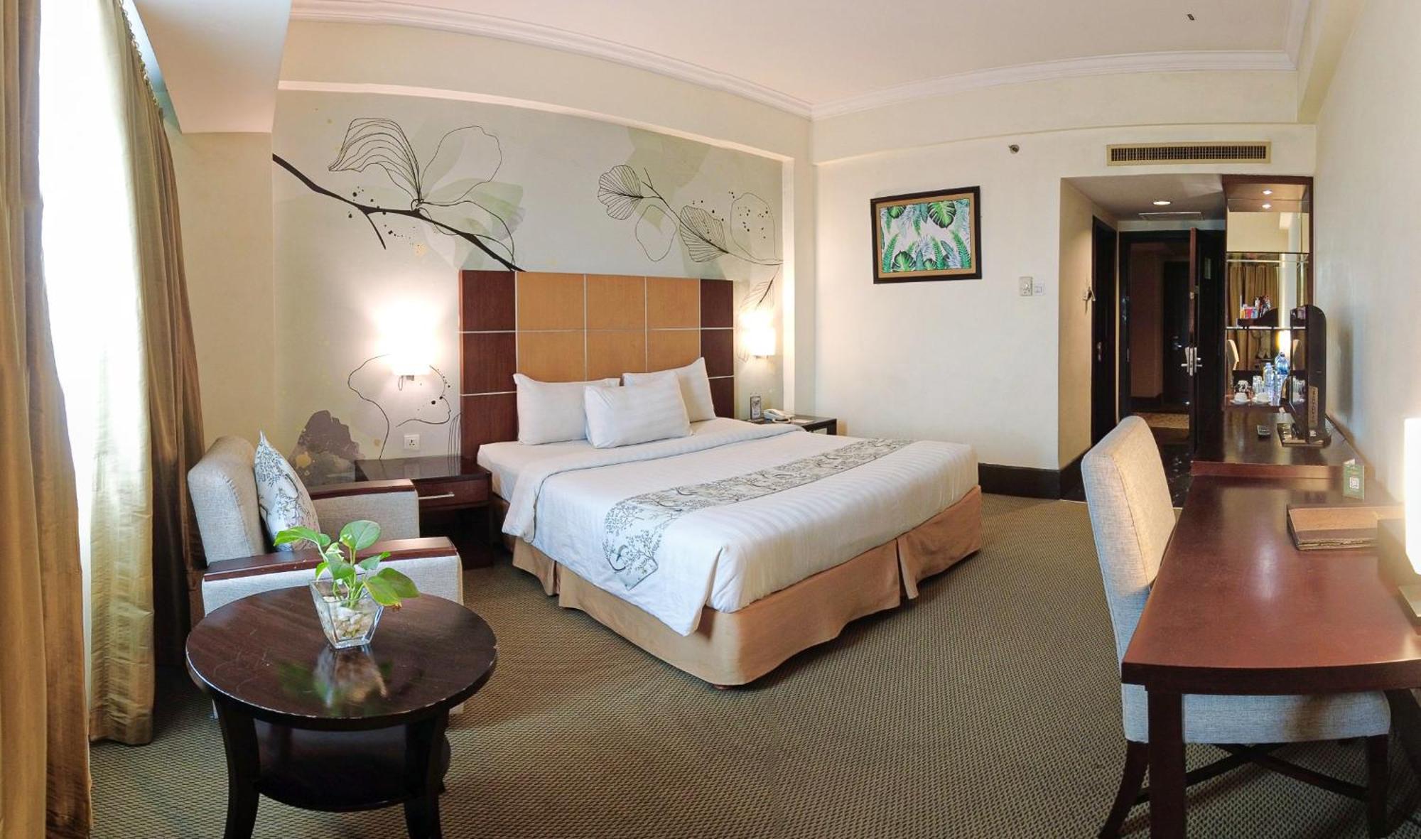Emerald Garden International Hotel Medan Ngoại thất bức ảnh